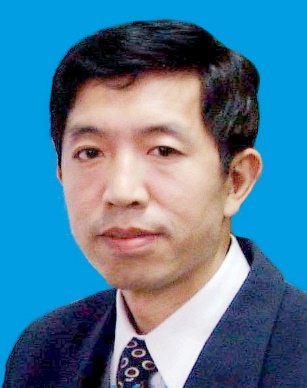 崔一平